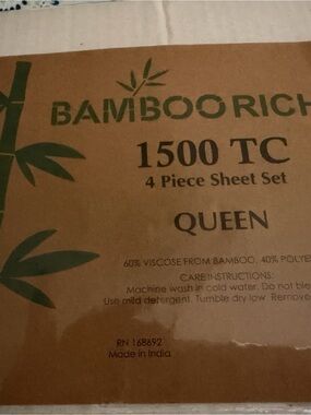 Bamboo Rich 4PC Sheet Set Queen
White Diamond 1500 Thread Soft Stylish
Comfy NWT